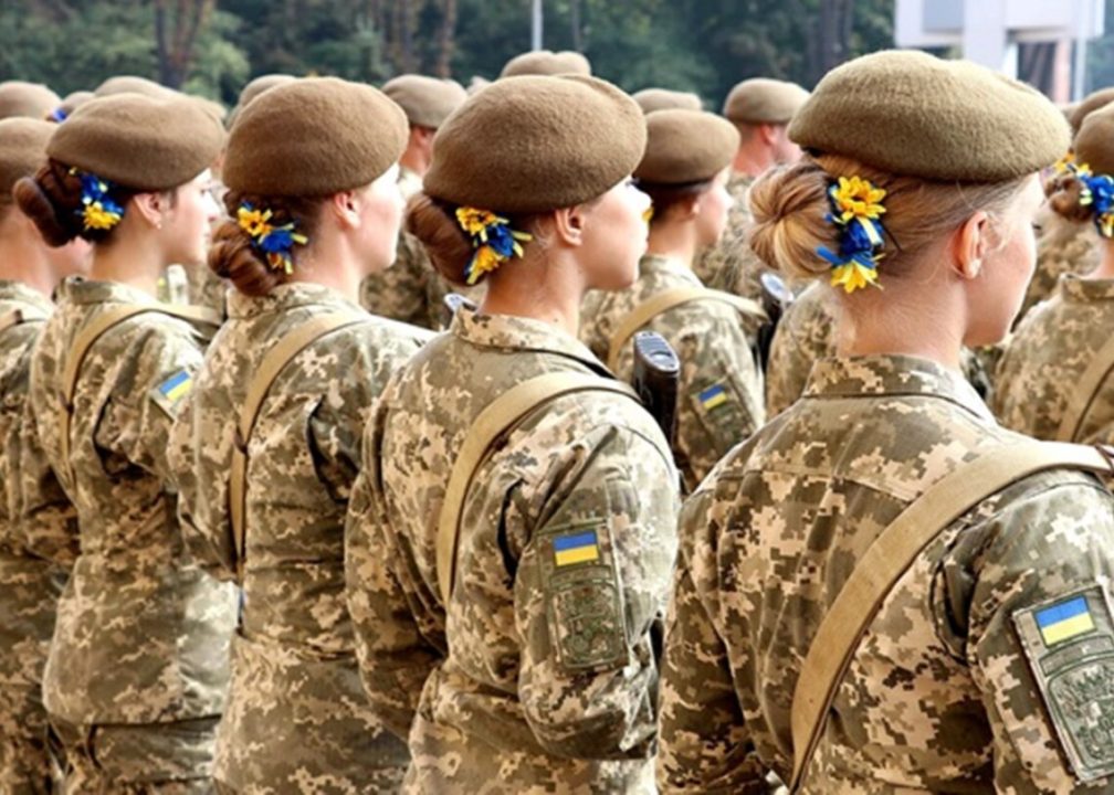 Військовий облік жінок в Україні: подробиці