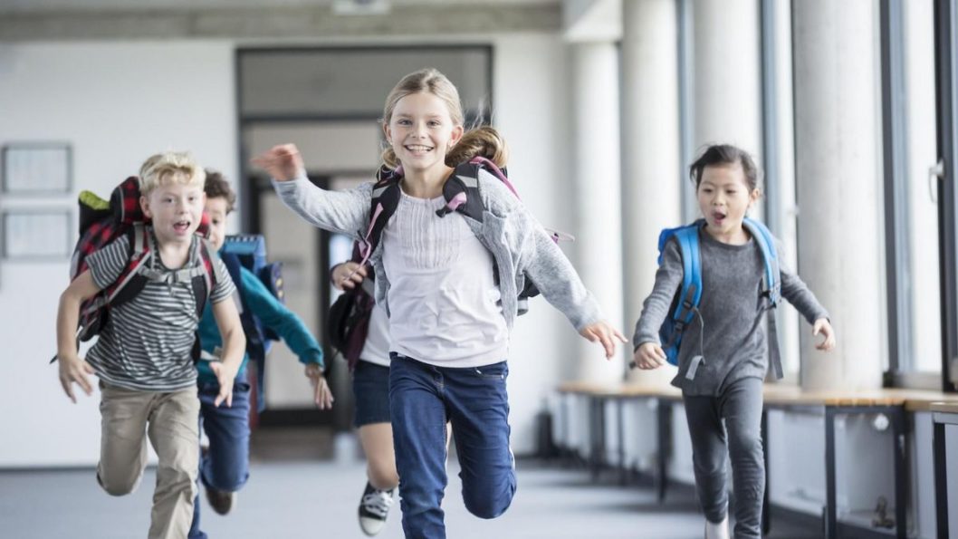 Канікули у новому навчальному році: коли відпочиватимуть школярі Дніпра