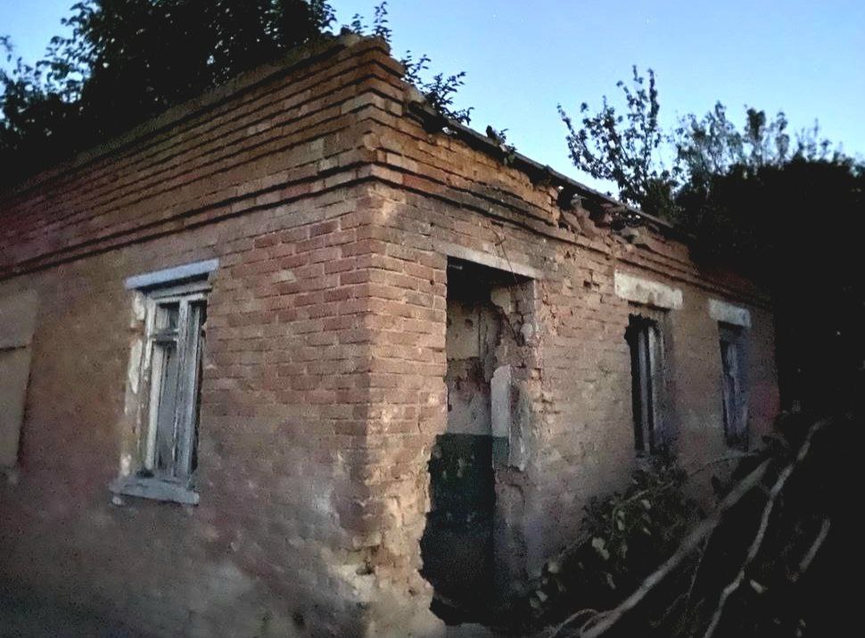 Росіяни вдарили по Нікопольщині: як минула ніч на Дніпропетровщині - рис. 1
