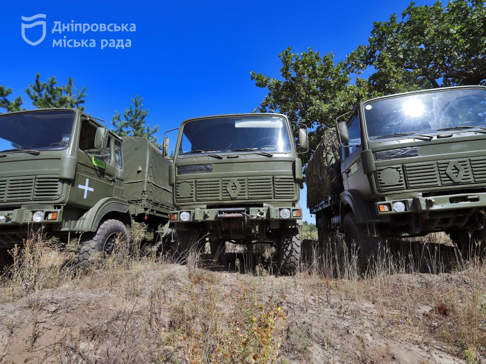 Днепр отправил Силам обороны передвижные мастерские с оборудованием для ремонта техники - рис. 4