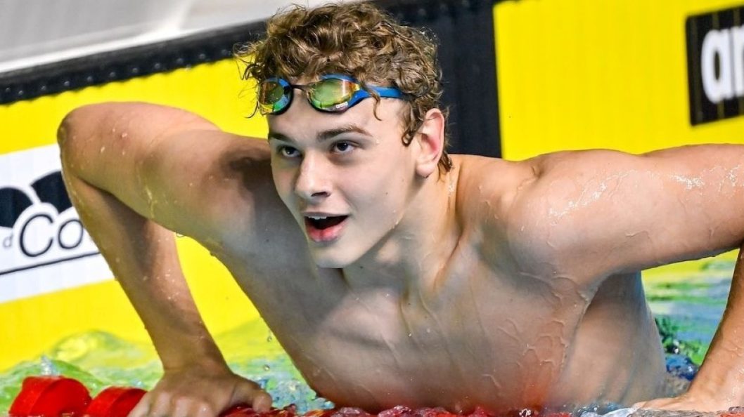 Золотая медаль, лицензия на Олимпиаду и новый рекорд: пловец из Днепра стал чемпионом мира среди юниоров - рис. 2