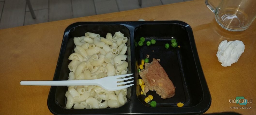 Скандал зі шкільним харчуванням: в навчальних закладах Дніпра презентували оновлене меню