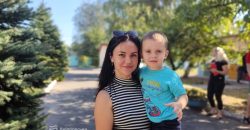 Як ВПО у Дніпрі безкоштовно отримати зимовий одяг для дітей