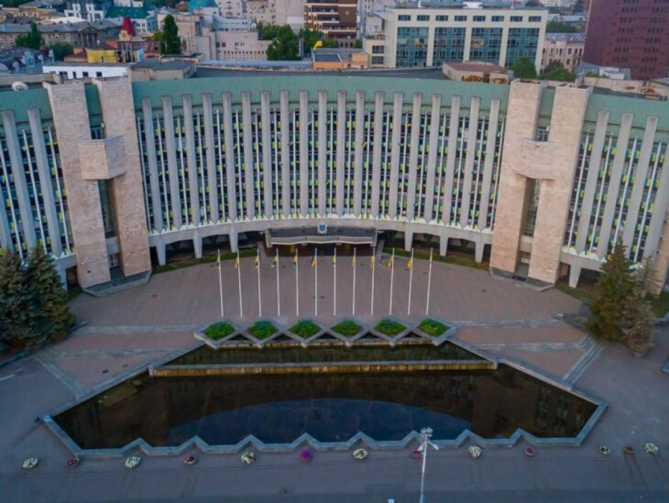 Вартість комунальних послуг, надбавка та демонтаж: що ухвалив виконком Дніпра - рис. 1