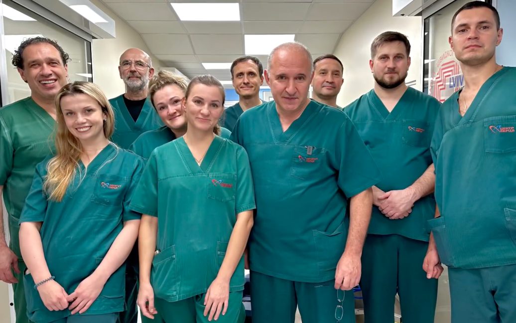 В Україні вперше провели операцію з одночасної пересадки серця та легень