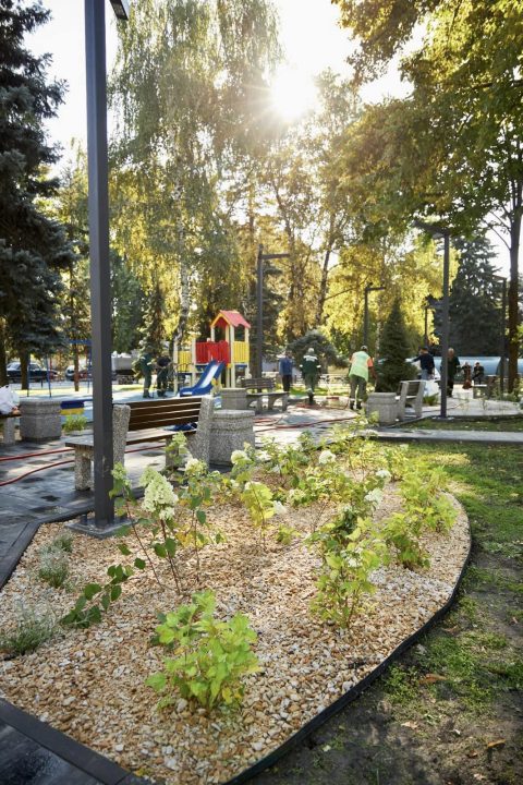 У Дніпрі відкрили новий мінісквер