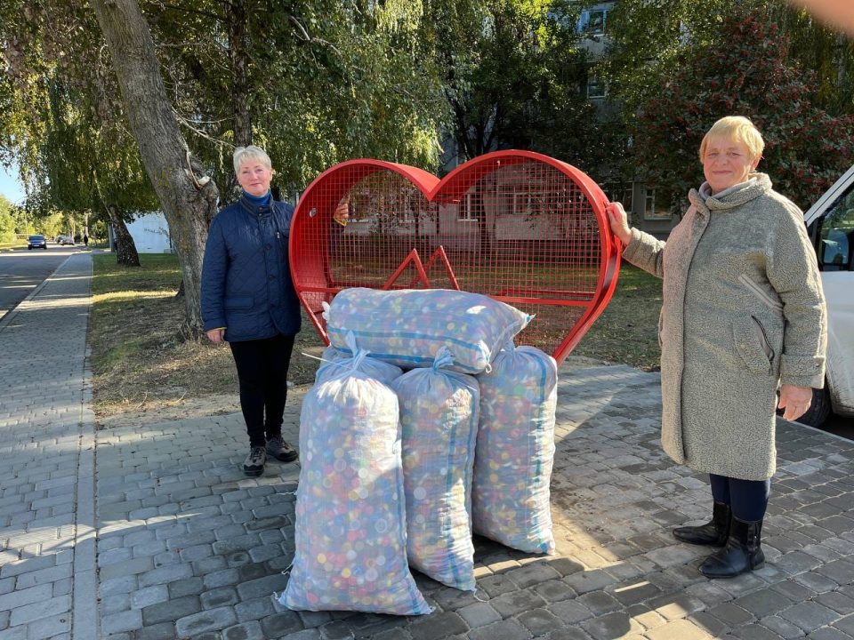В Павлограді збирають пластикові корки для допомоги ЗСУ