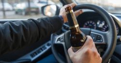 В Днепре пьяный водитель протаранил припаркованные авто - рис. 5