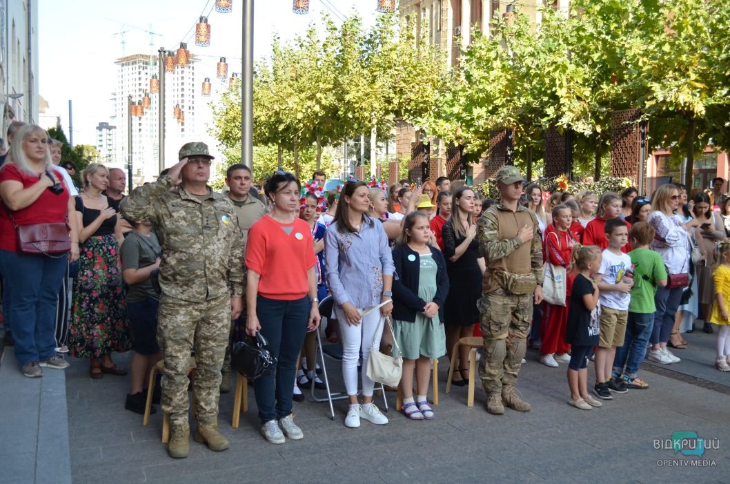 У середмісті Дніпра відзначили День захисників і захисниць України