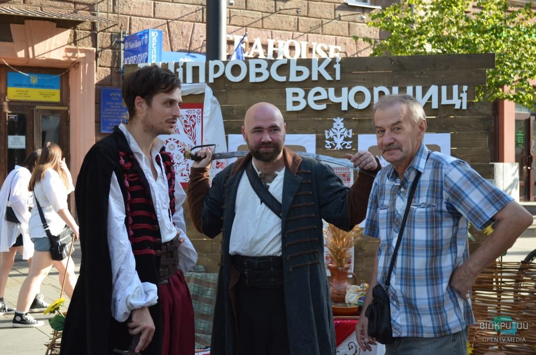 У середмісті Дніпра відзначили День захисників і захисниць України
