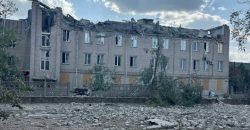 Російські терористи скинули авіабомбу на лікарню Бериславі на Херсонщині
