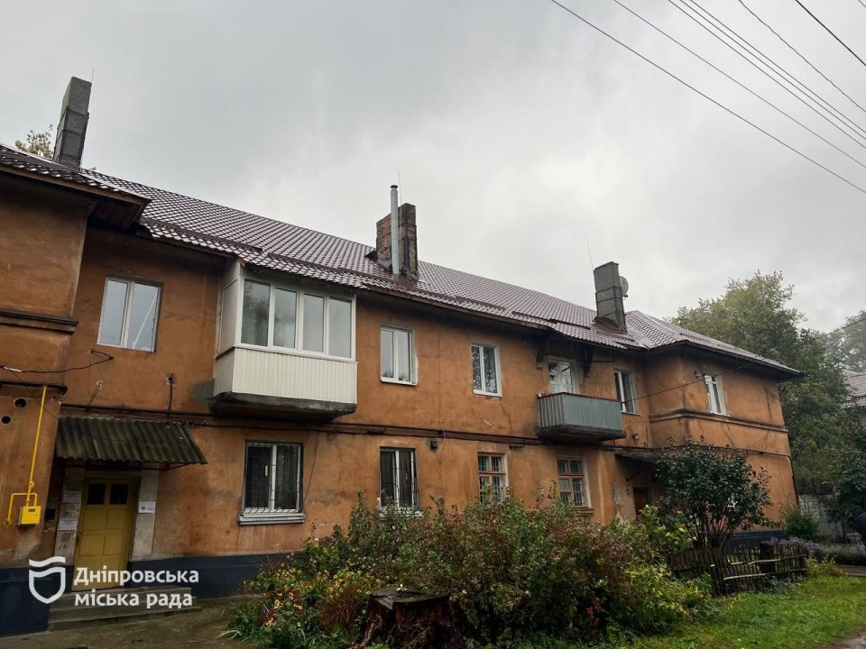 Ремонт покрівель та пунктів незламності у Дніпрі: 80% вже готово - рис. 4