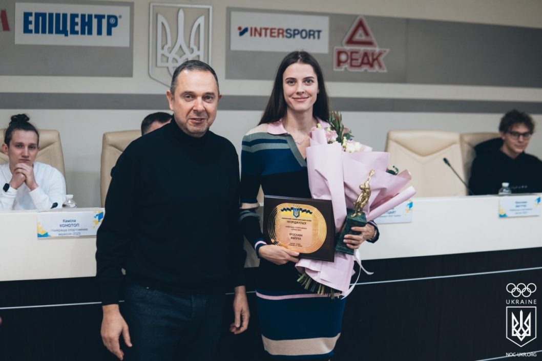 Дніпряни Магучіх та Желтяков визнані найкращими спортсменами місяця в Україні - рис. 1