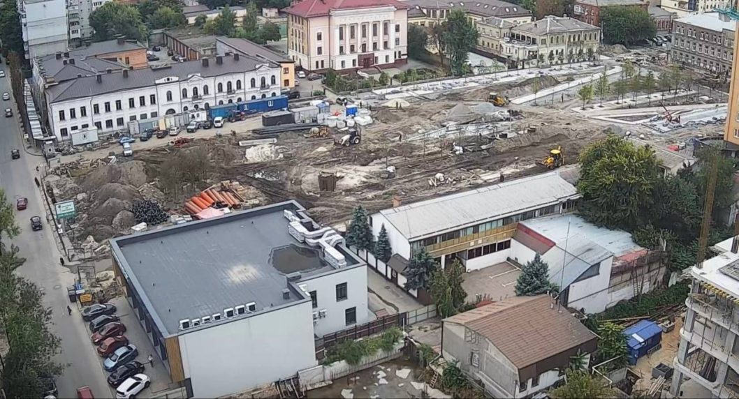 У Дніпрі хочуть реконструювати площу Успенську