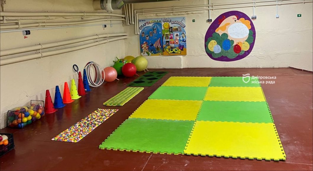 Як облаштовані укриття у дитсадочках Дніпра - рис. 6