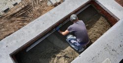 Погиб на месте: в Днепропетровской области на подростка упал бетонный блок - рис. 2