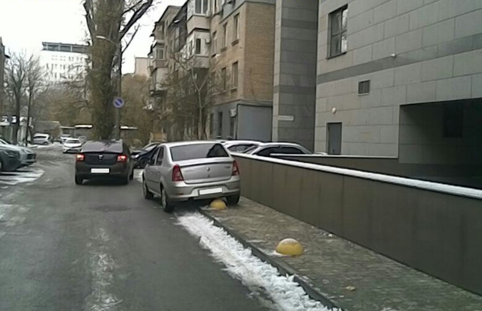 Более 3 тысяч штрафов выписали на прошлой неделе в Днепре нарушителям парковки - рис. 4