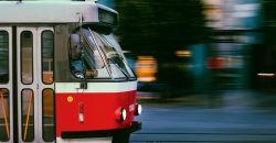 У Дніпрі через непогоду внесено зміни в рух трамваїв - рис. 16