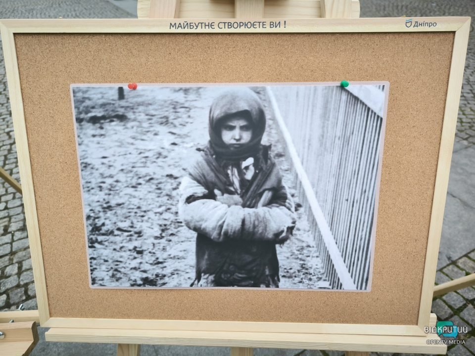 Жителям Днепра показали, что ели украинские крестьяне во времена Голодомора - рис. 13
