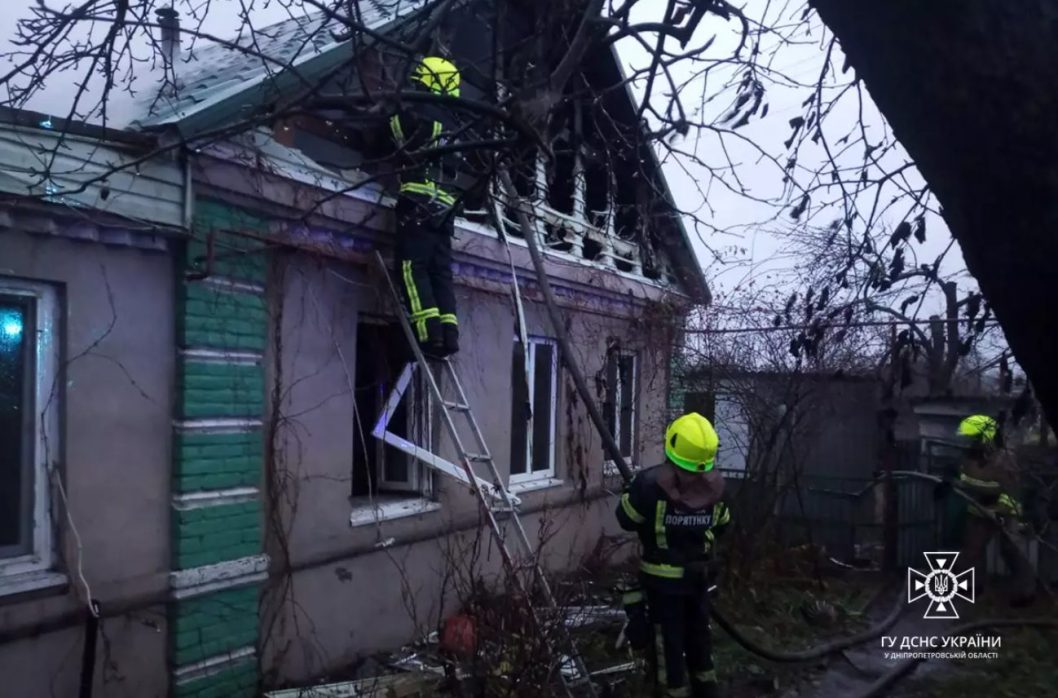На Дніпропетровщині під час пожежі отримали травми 2 людини - рис. 2