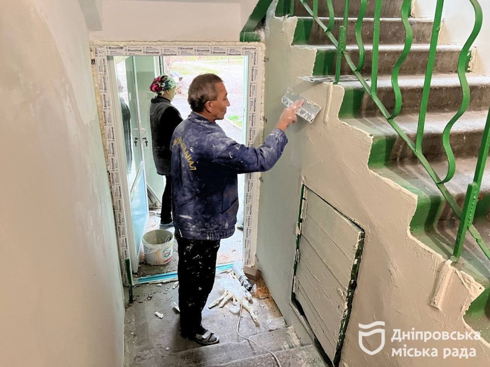 У 95 будинках Дніпра встановили енергоощадні вікна та двері - рис. 5