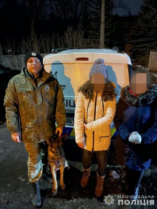 Поліція Дніпропетровщини розшукала зниклу дівчинку