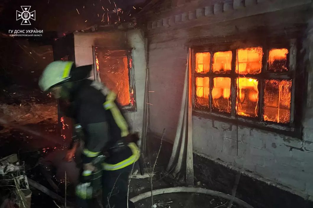 В Днепропетровской области во время пожара обнаружили тело человека - рис. 1