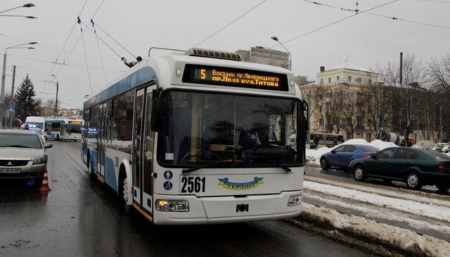 В Днепре изменят расписание движения троллейбусы №10 и №12 - рис. 1