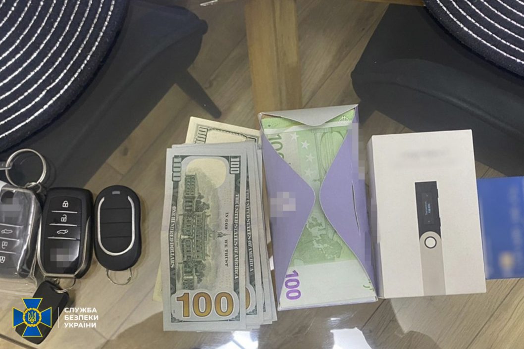 У Дніпрі ухилянтам продавали підроблені довідки про непридатність до служби