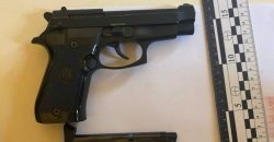 У Дніпрі затримали злочинців, які за день скоїли два пограбування - рис. 17