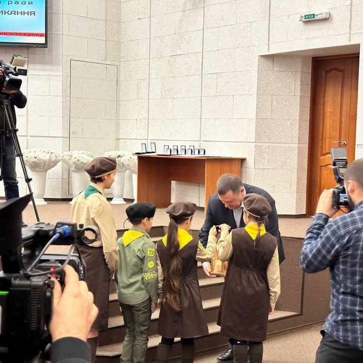 Дніпру передали Вифлеємський вогонь - рис. 2