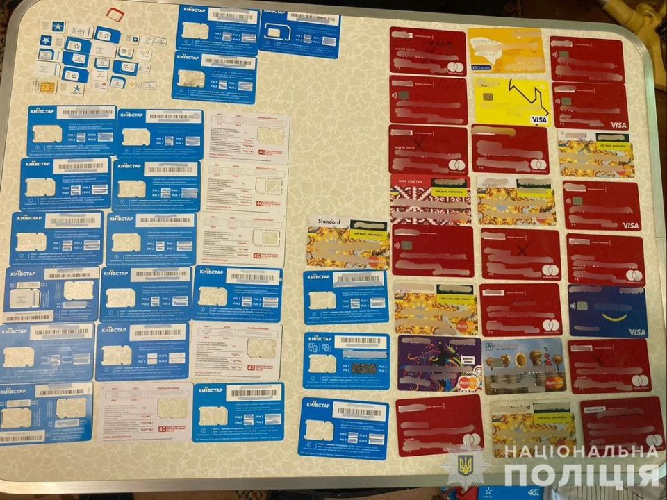 На Дніпропетровщині жінка під приводом надання допомоги в пошуку роботи за кордоном ошукувала людей - рис. 1