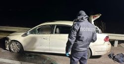 На трасі у Дніпропетровській області невідомий у балаклаві розстріляв з автомату водія легковика