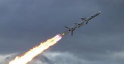 Російські окупанти здійснили ракетну атаку на Дніпро