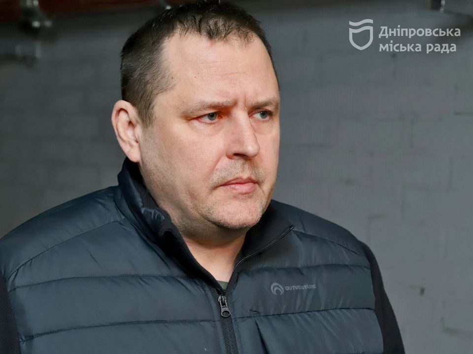 Дніпро до Дня ЗСУ доправив військовим партію дронів і техніки на майже 12 млн грн