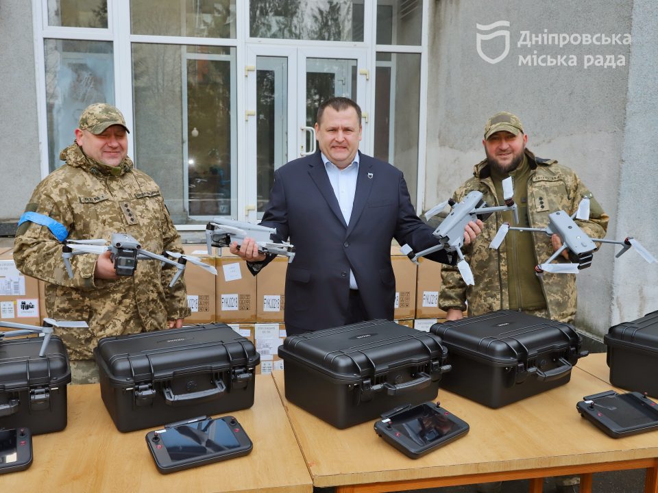 До конца года Днепр доставит бойцам на Авдеевском направлении еще 200 FPV-дронов - рис. 2