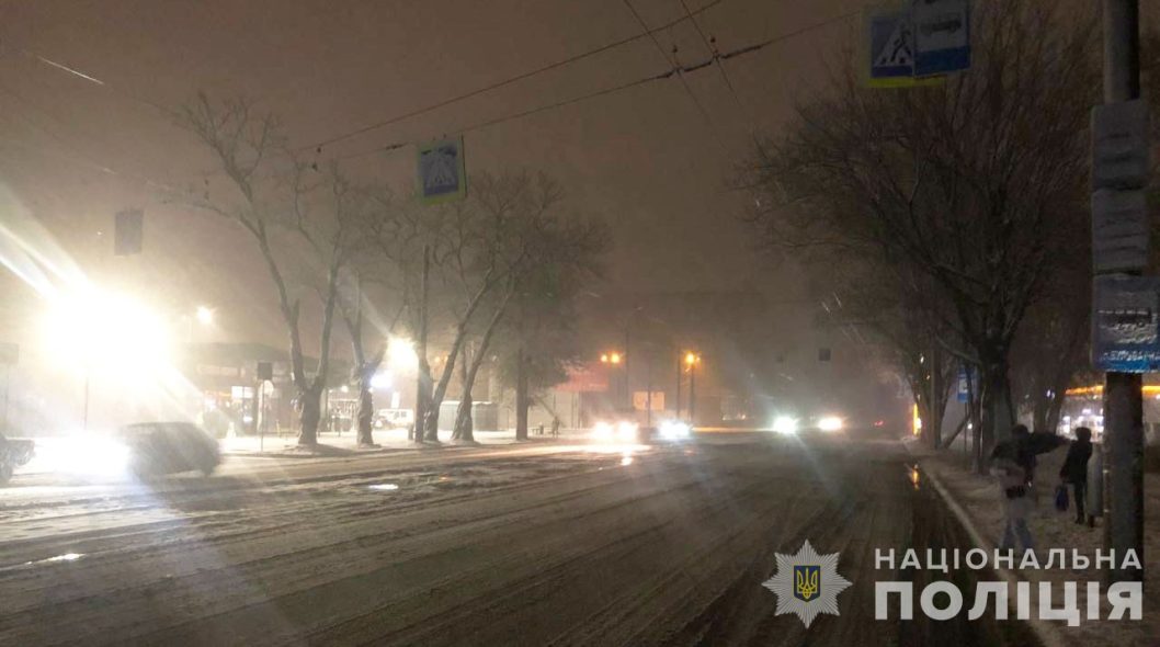 Полиция ищет свидетелей наезда на пешехода в Днепре по проспекту Богдана Хмельницкого - рис. 2