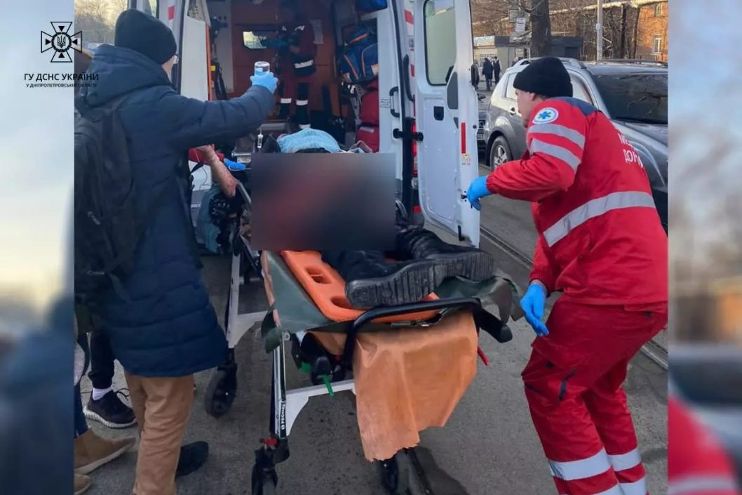 У Дніпрі водій вантажівки здійснив наїзд на пенсіонерку