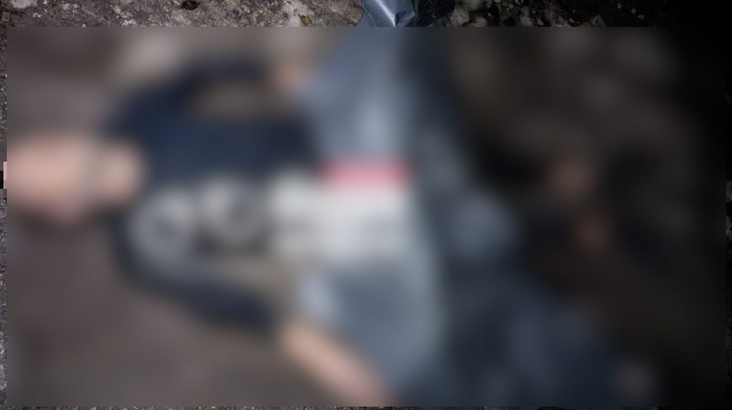 У Дніпрі на зупинці громадського транспорту виявили тіло чоловіка - рис. 1