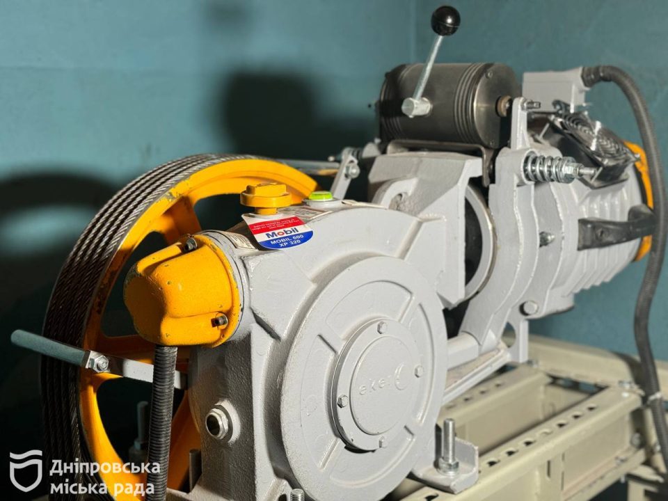 Цьогоріч у будинках Дніпра відремонтували 307 аварійних ліфтів - рис. 8