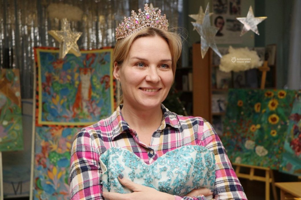 Співаючий Шрек та Королева гламуру замість Снігової: як дніпровські заклади культури готуються до зимових свят - рис. 1