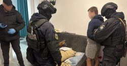 На Дніпропетровщині затримано банду, яка увірвалася в будинок пенсіонерів та пограбувала їх - рис. 11