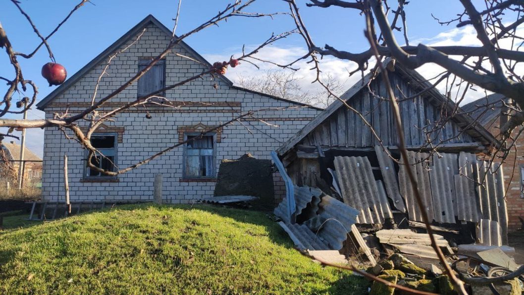 Росіяни обстріляли Нікопольщину з артилерії та дронів-камікадзе - рис. 2