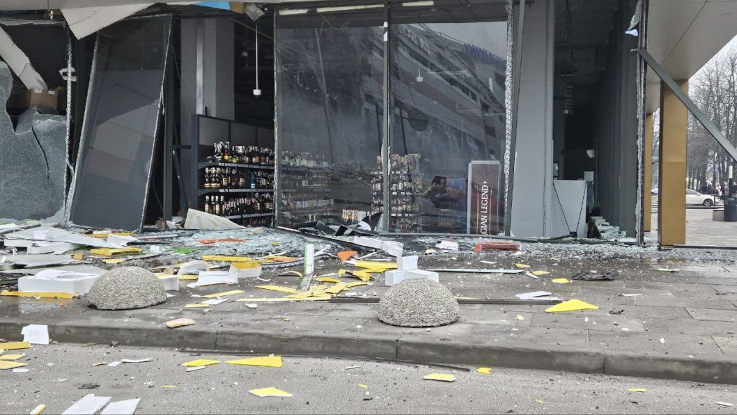 4 загиблих і 15 постраждалих: наслідки ракетної атаки окупантів по Дніпру - рис. 2