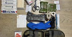 Волонтерка із Дніпра виготовила 5 тисяч аптечок для військових