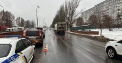 У Дніпрі поліція шукає свідків ДТП на вулиці Донецьке Шосе