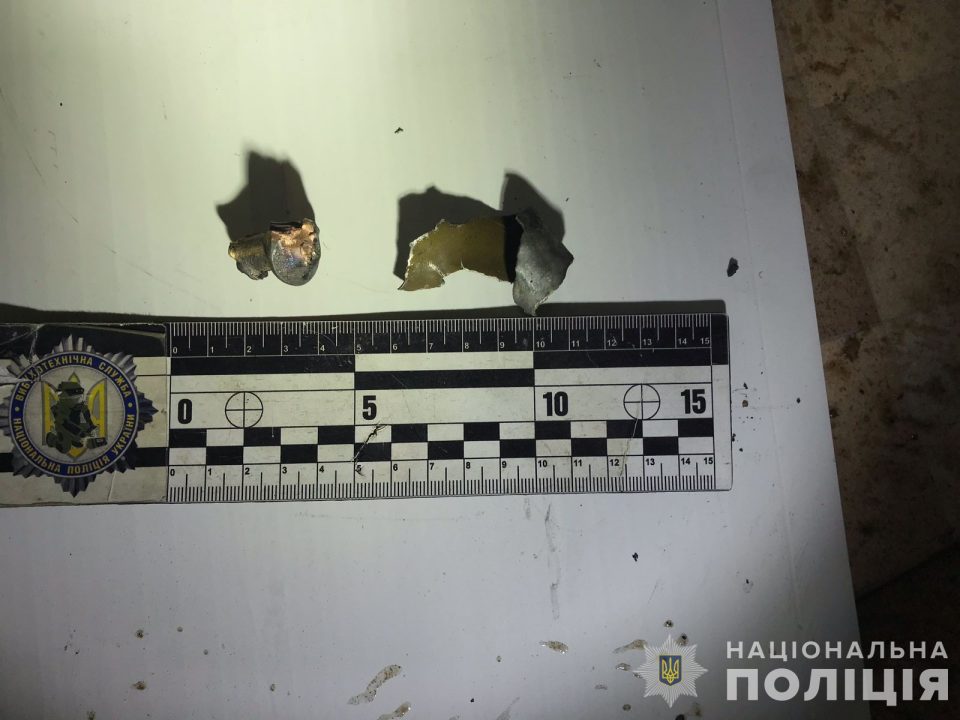 Выстрелил из гранатомета по многоэтажке: правоохранители показали последствия преступления в Кривом Роге - рис. 3