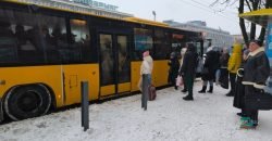 Дороги проїзні, є зміни в русі транспорту: яка ситуація на вулицях Дніпра