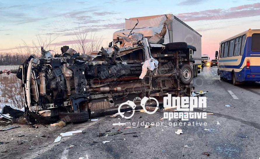 На Дніпропетровщині сталася смертельна ДТП за участі автомобіля швидкої - рис. 2