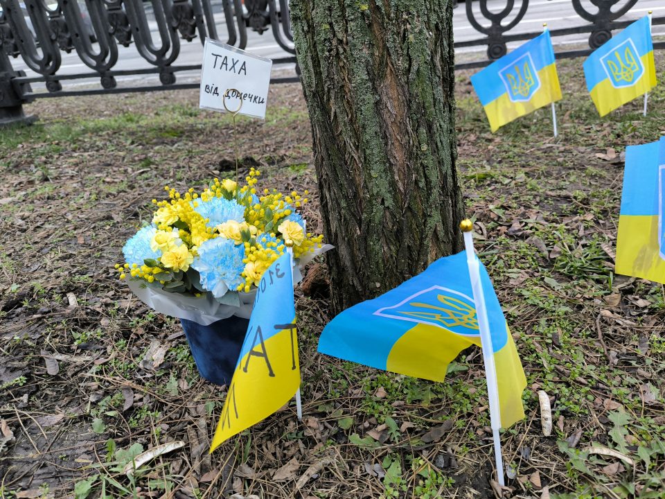 В центре Днепра открыли Аллею почета украинским защитникам - рис. 6